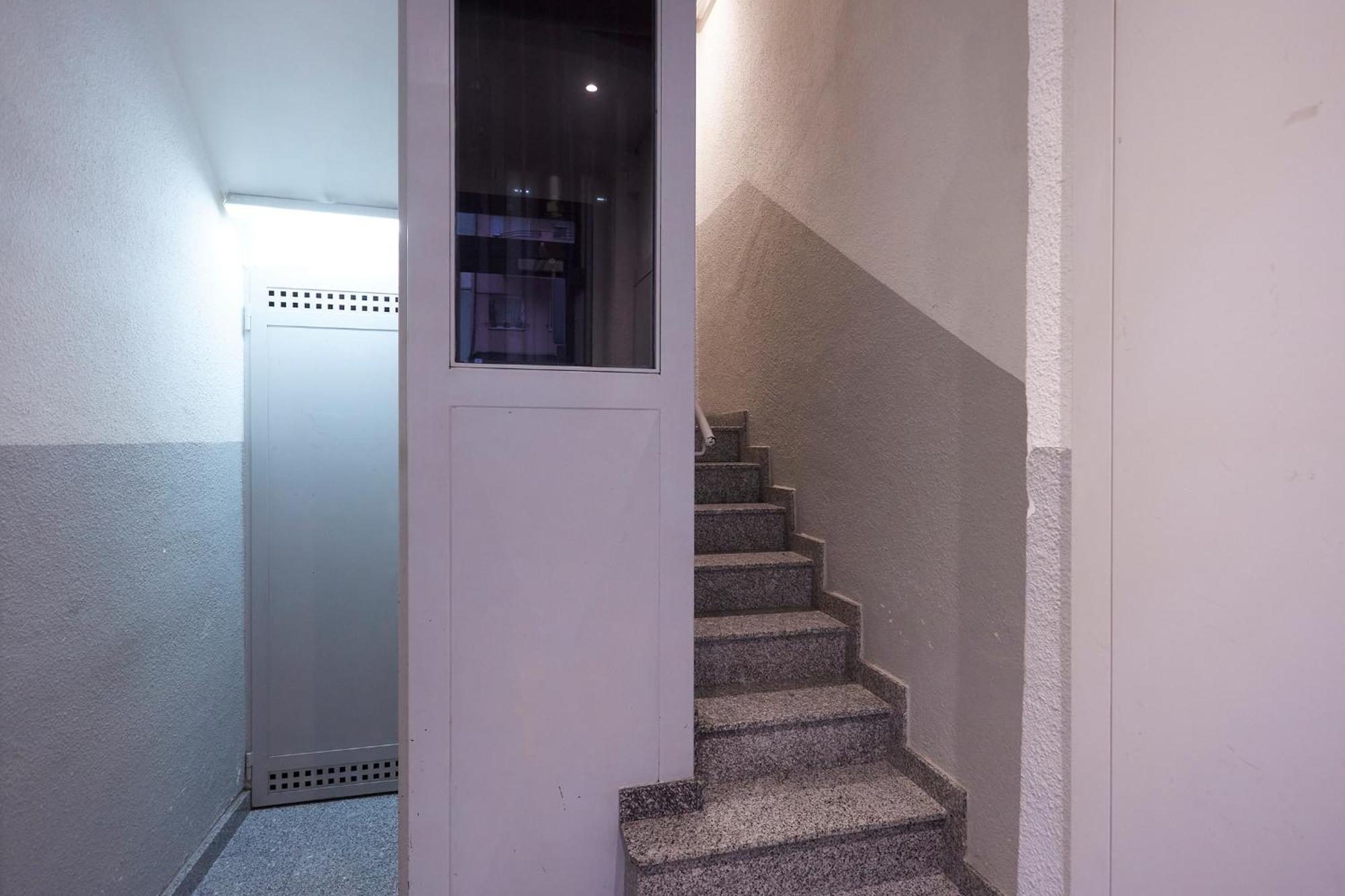 One Bedroom Flat Close To Beach บาร์เซโลนา ภายนอก รูปภาพ
